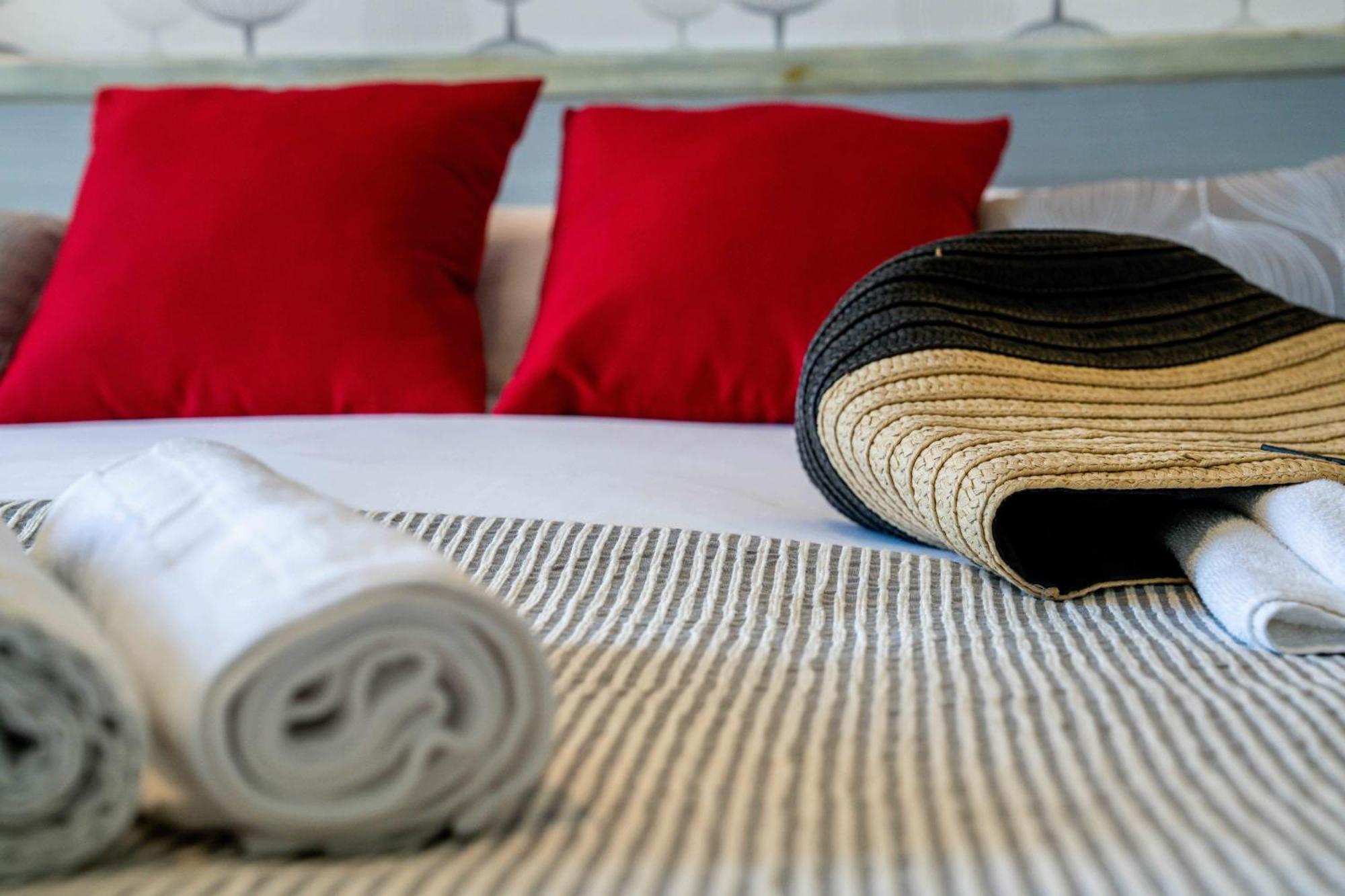 Logis Le Vieux Logis Otel Lestelle-Bétharram Dış mekan fotoğraf