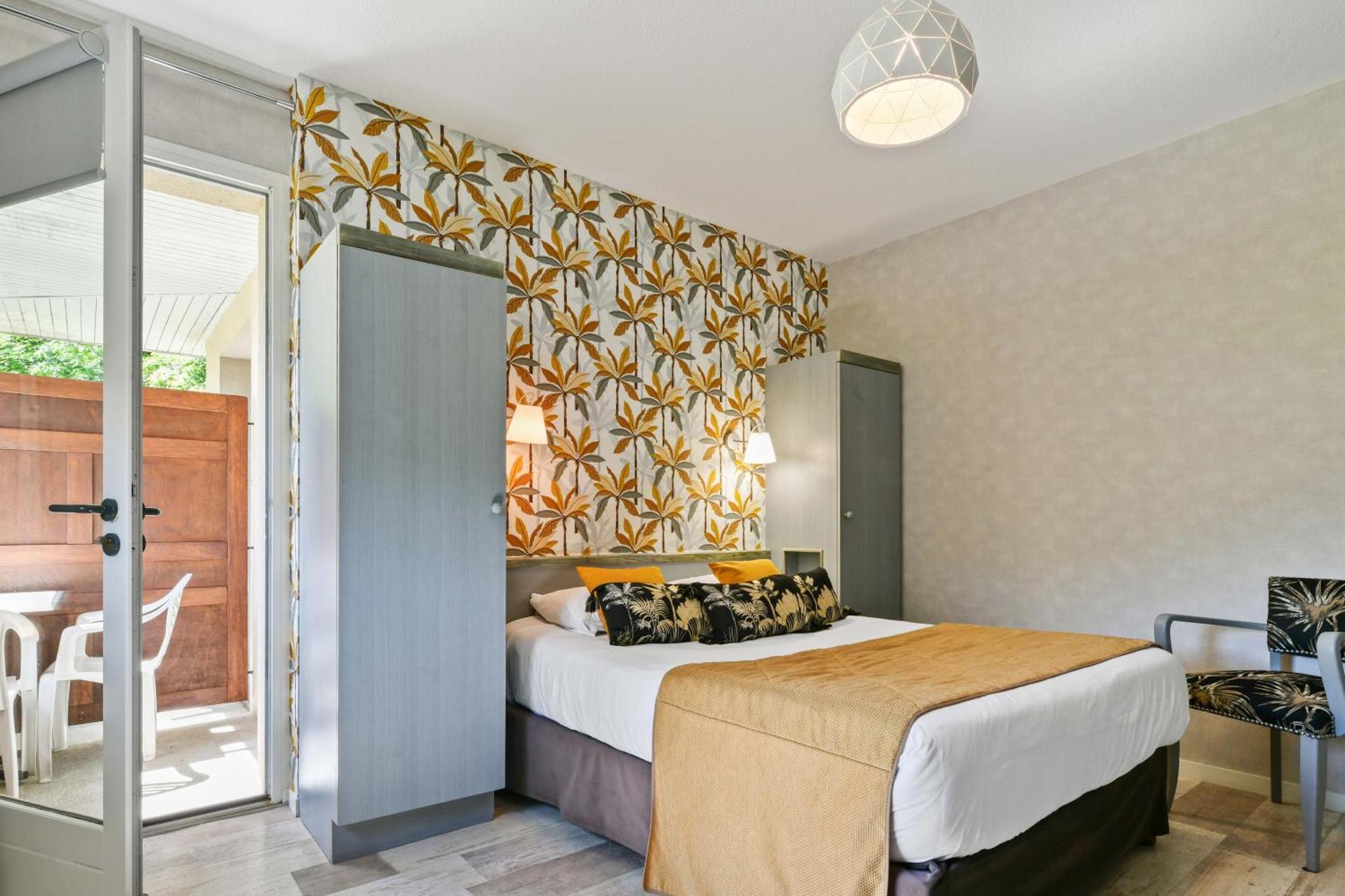 Logis Le Vieux Logis Otel Lestelle-Bétharram Dış mekan fotoğraf