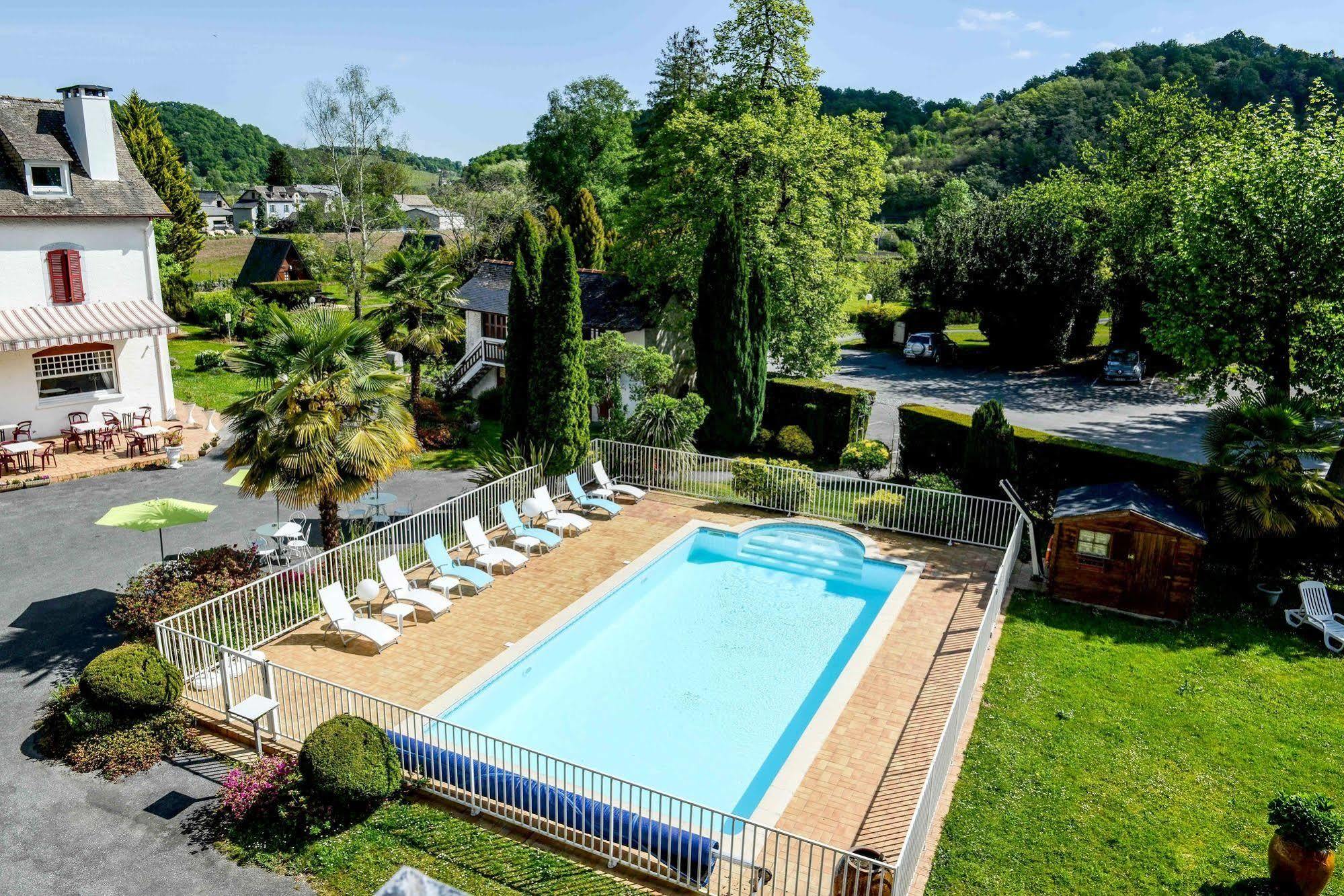 Logis Le Vieux Logis Otel Lestelle-Bétharram Dış mekan fotoğraf